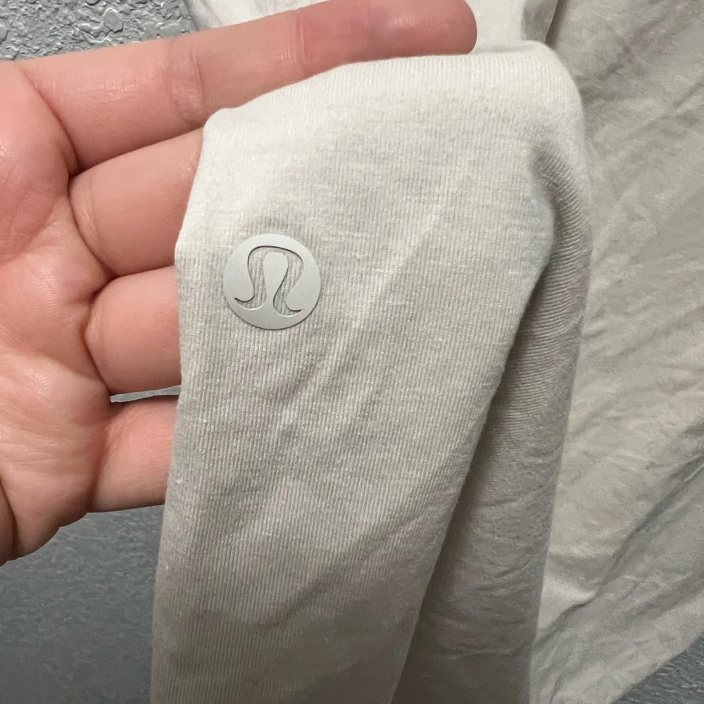 Lululemon Ashta Short Sleeve Tee